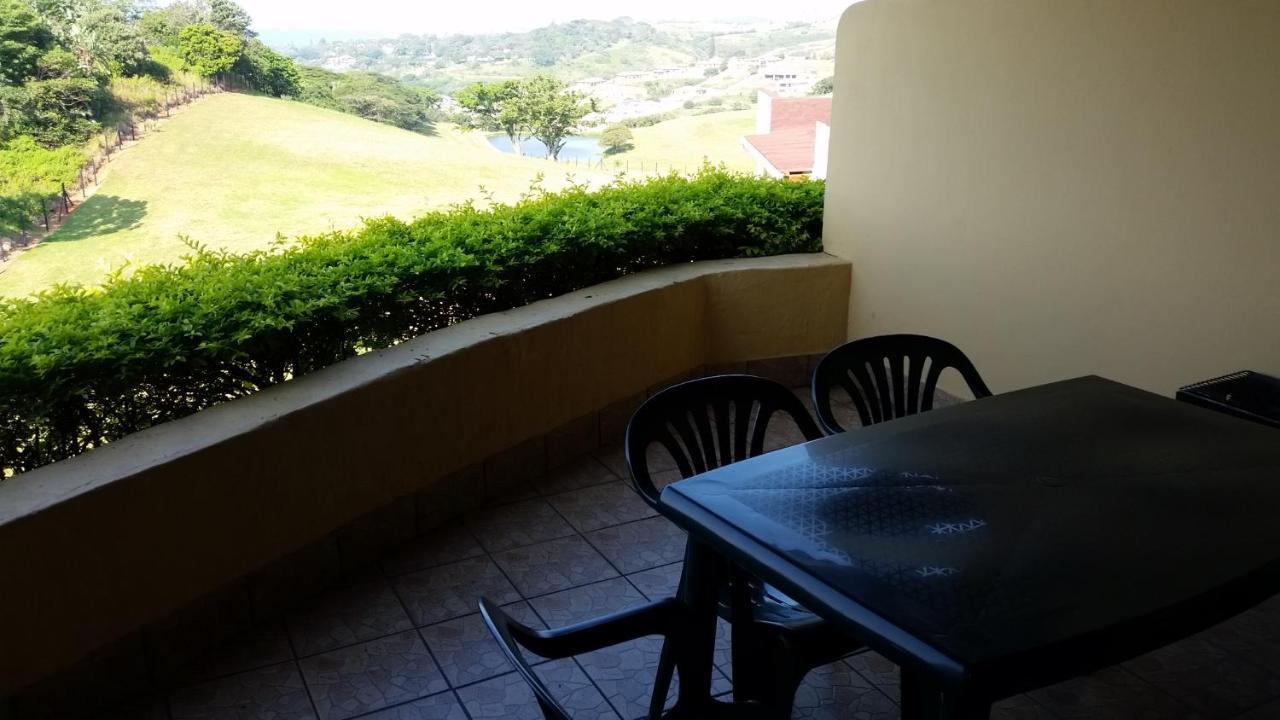 Hill Billion Estate Bed and Breakfast Port Shepstone Εξωτερικό φωτογραφία